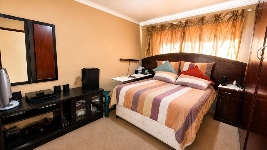 3 Bedroom Property for Sale in Mandela View Free State